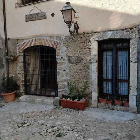 Al Castello Di Leprignano 카페나