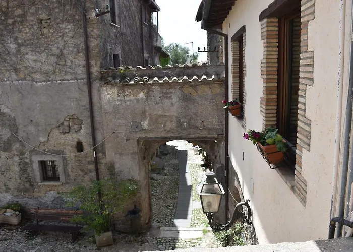Al Castello Di Leprignano * Capena